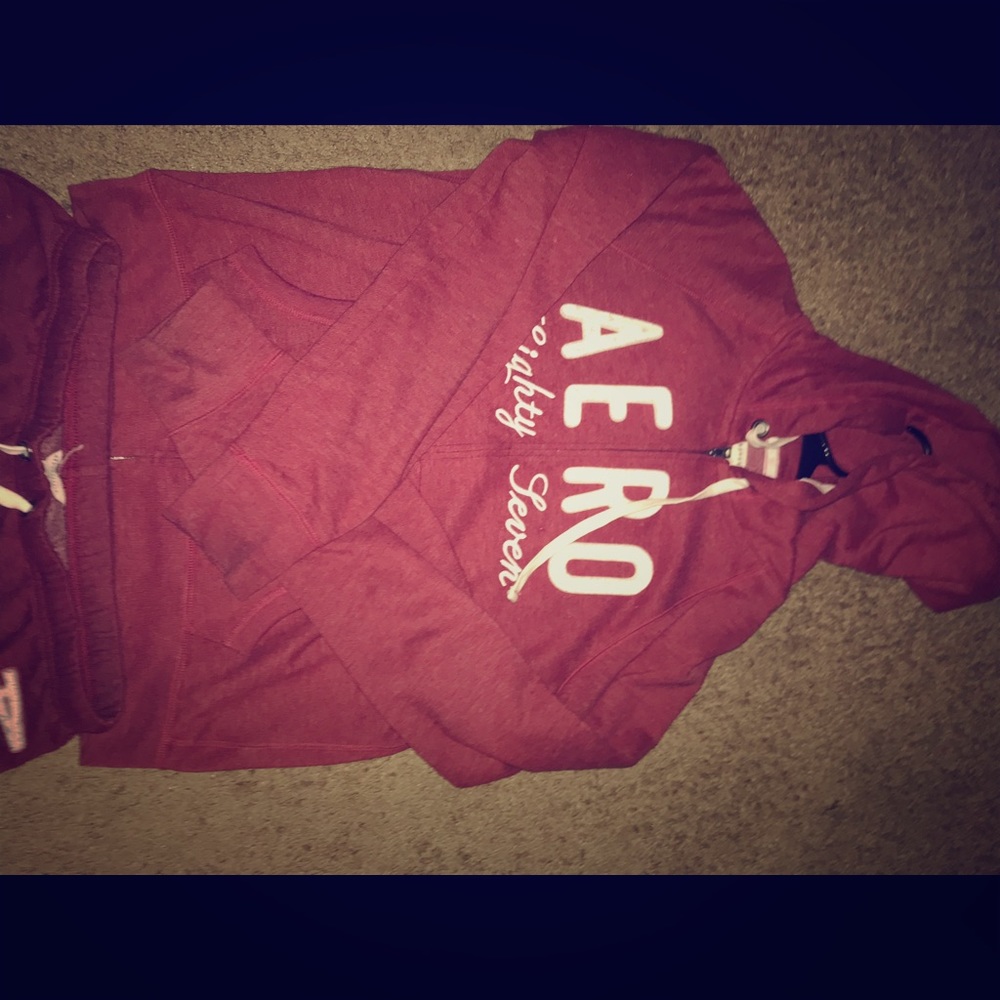 Aeropostale sweat suit